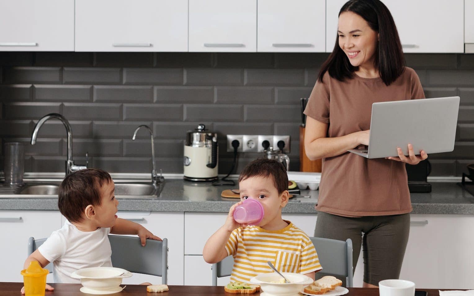 Cooperative Childcare Exchanges For Single Moms